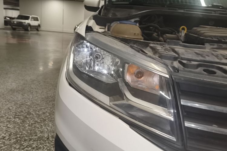 Volkswagen Santana 2019 car image #8