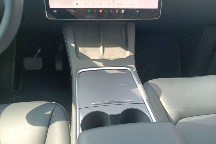 特斯拉 Model Y 2024 汽车图片 #21