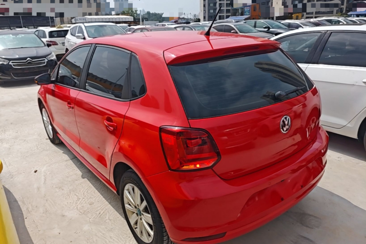 Volkswagen Polo 2017 car image #5