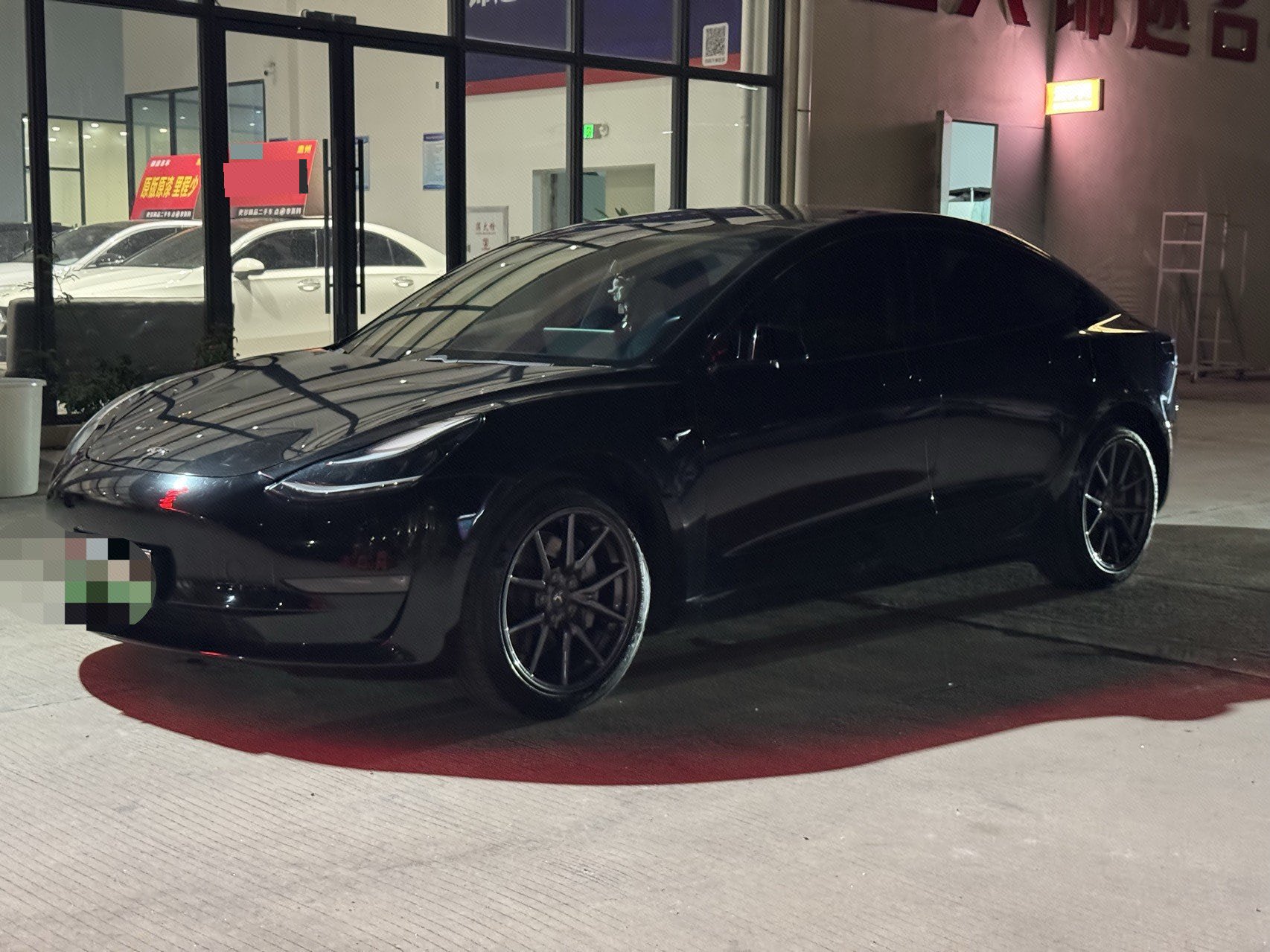Tesla Model 3 2020 car image 