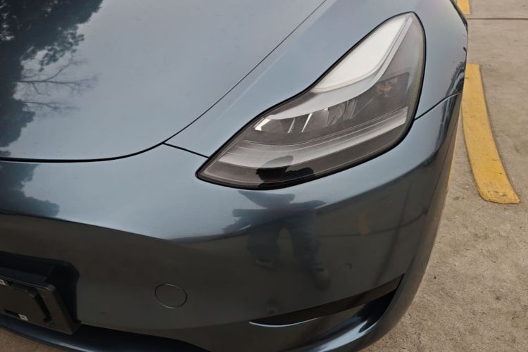 Tesla Model Y 2022 #23 Tesla Model Y 2022 car image #23