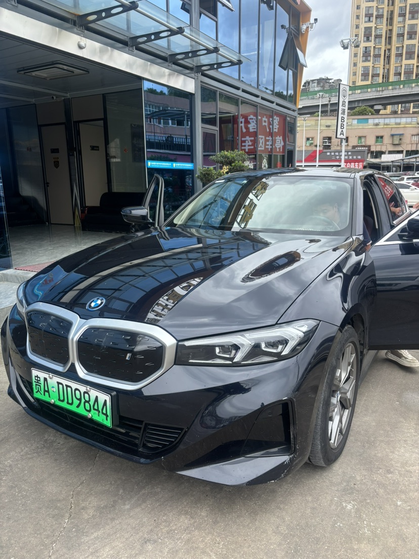 BMW i3 2022 car image 
