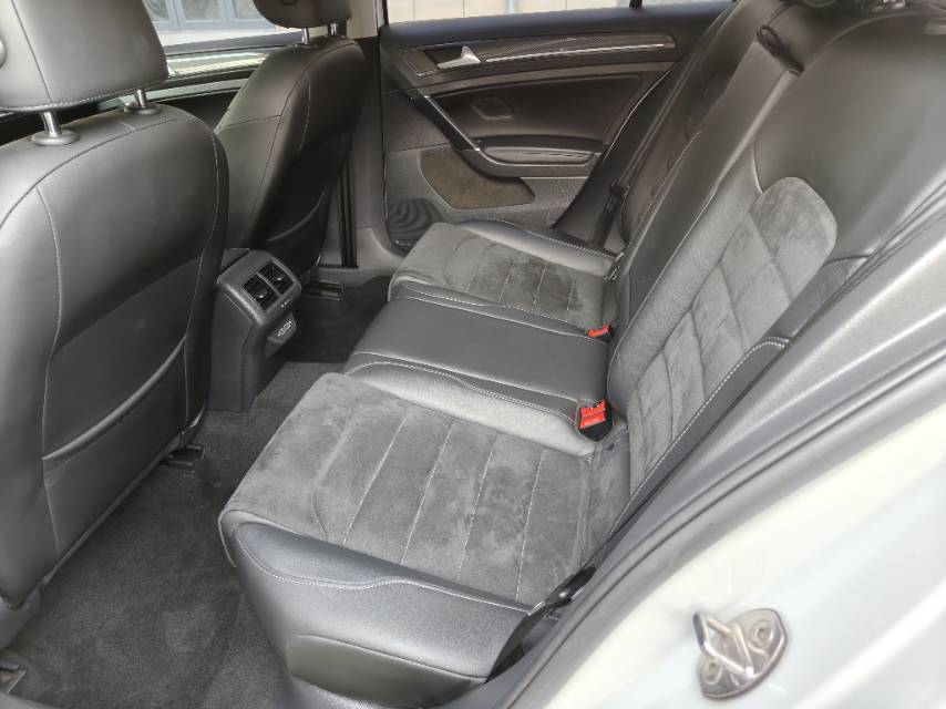 Volkswagen Golf 2020 #6 Volkswagen Golf 2020 car image #6