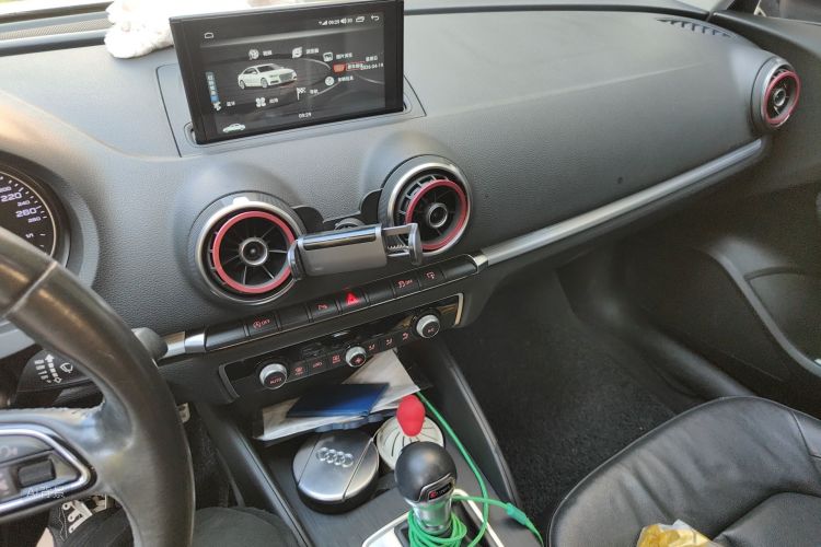 Audi A3 2015 car image #15