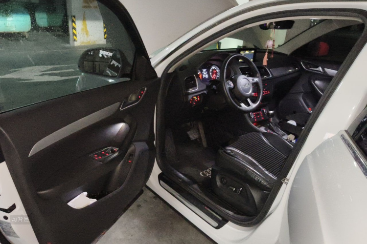 Audi Q3 2018 #18 Audi Q3 2018 car image #18