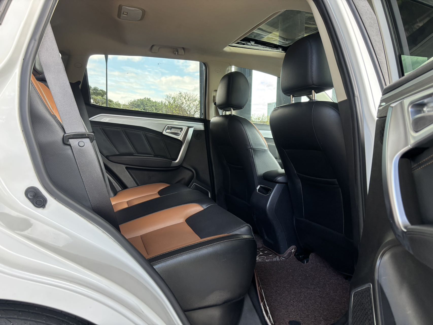 GEELY Vision X6 2016 car image #8