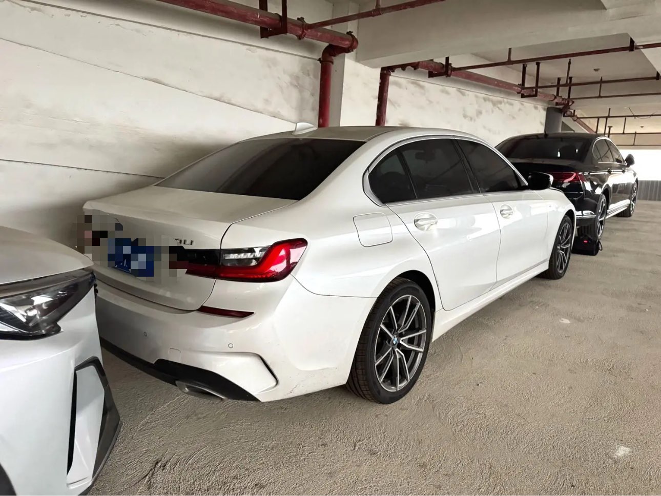 BMW 3 Series 2021 immagine di auto #3