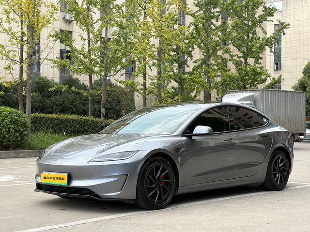 Tesla Model 3 2025 #12 Tesla Model 3 2025 car image #12