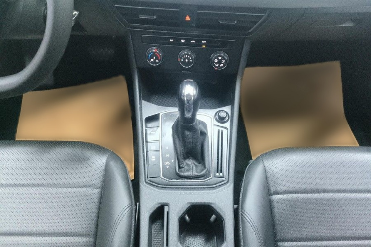 Volkswagen Lavida 2022 #18 Volkswagen Lavida 2022 car image #18