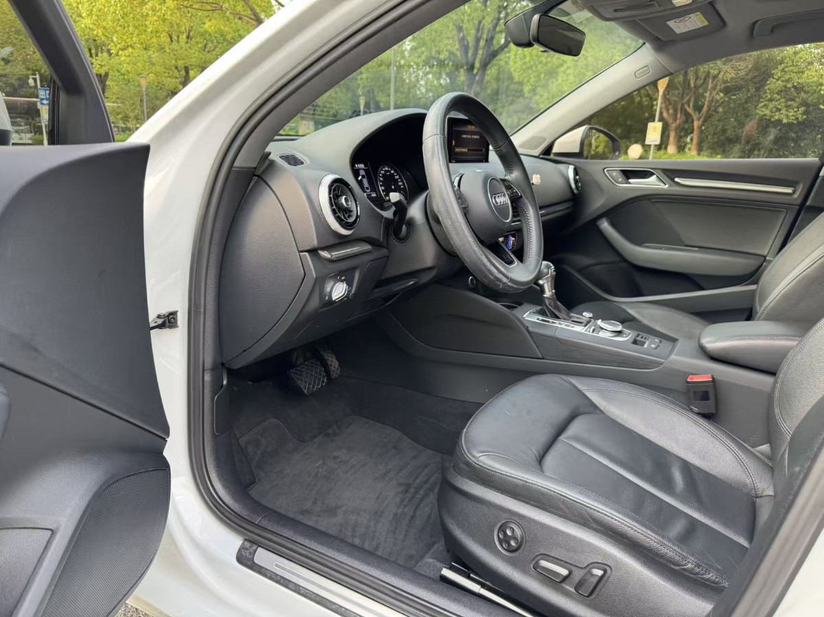 Audi A3 2017 immagine di auto #6