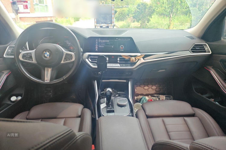 BMW 3 Series 2021 car image #11