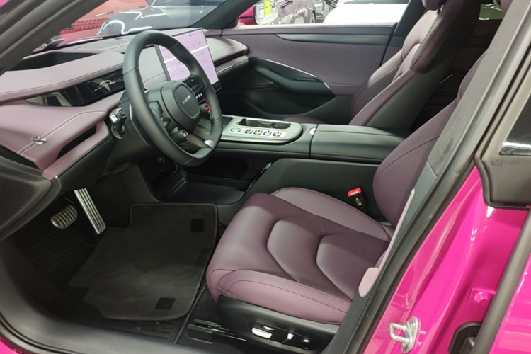 MI SU7 2025 car image #15