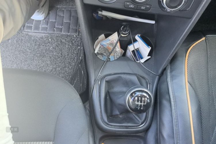 Volkswagen Polo 2019 car image #16
