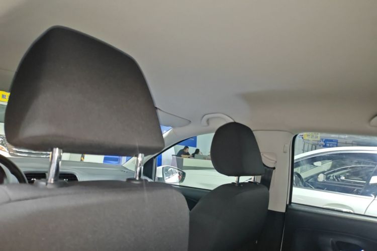 Volkswagen Polo 2017 #18 Volkswagen Polo 2017 car image #18
