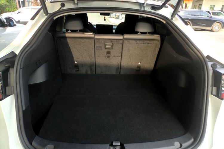 Tesla Model Y 2022 #19 Tesla Model Y 2022 immagine di auto #19
