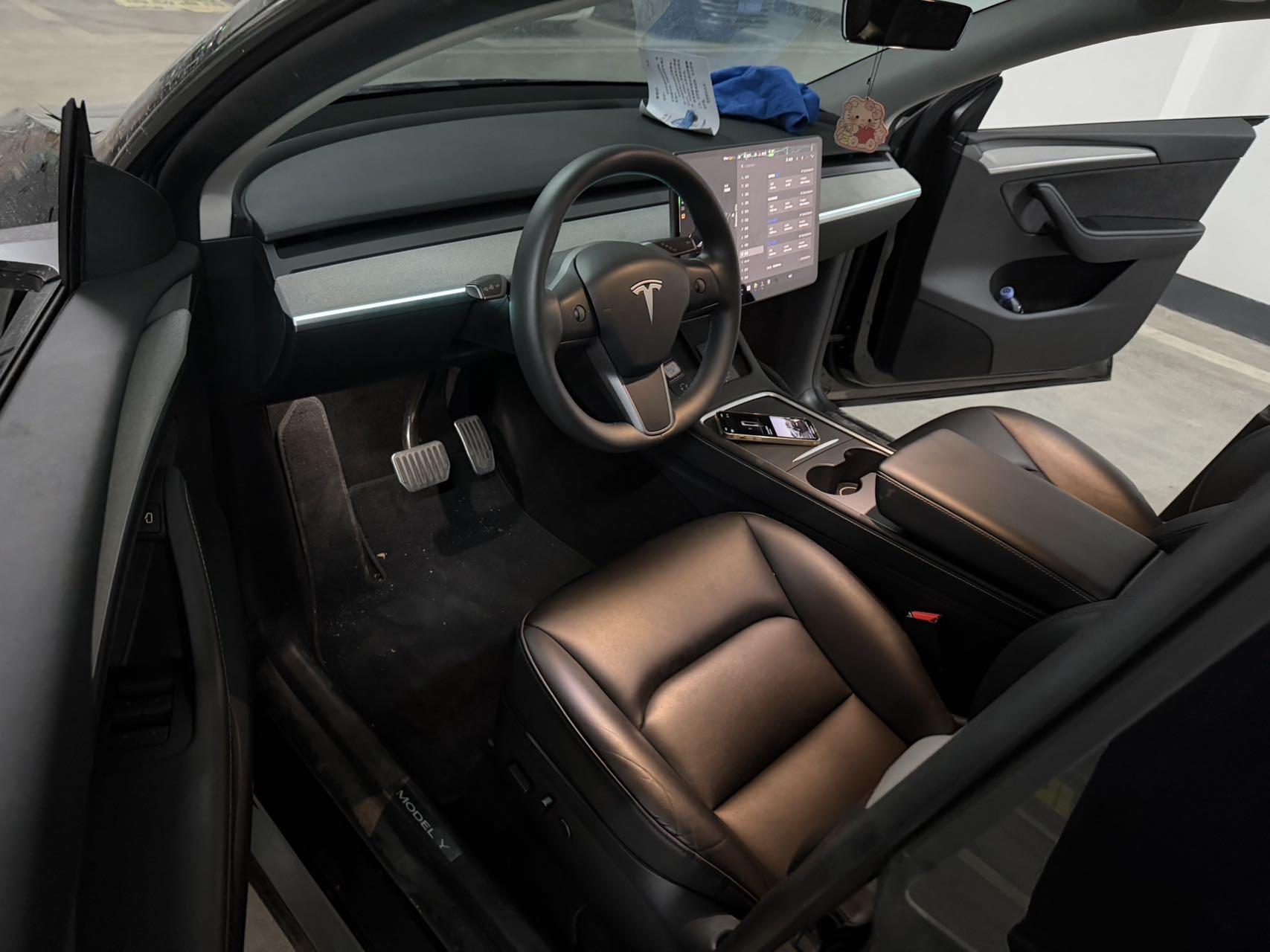 Tesla Model Y 2024 #2 Tesla Model Y 2024 immagine di auto #2