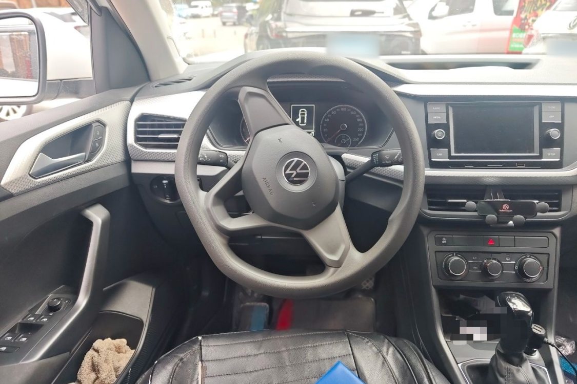 Volkswagen Tacqua 2020 #22 Volkswagen Tacqua 2020 صورة سيارة #22