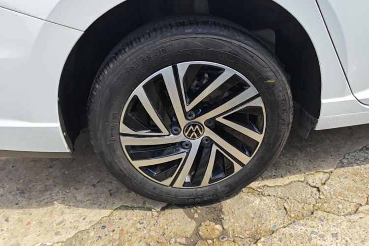 Volkswagen Lavida 2023 car image #10