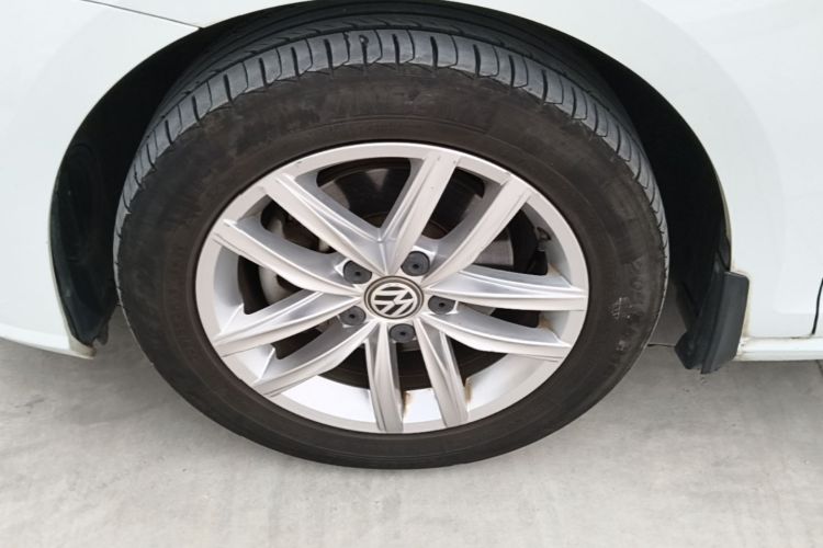 Volkswagen Golf 2019 #9 Volkswagen Golf 2019 صورة سيارة #9