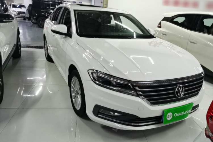 Volkswagen Lavida 2021 car image #3