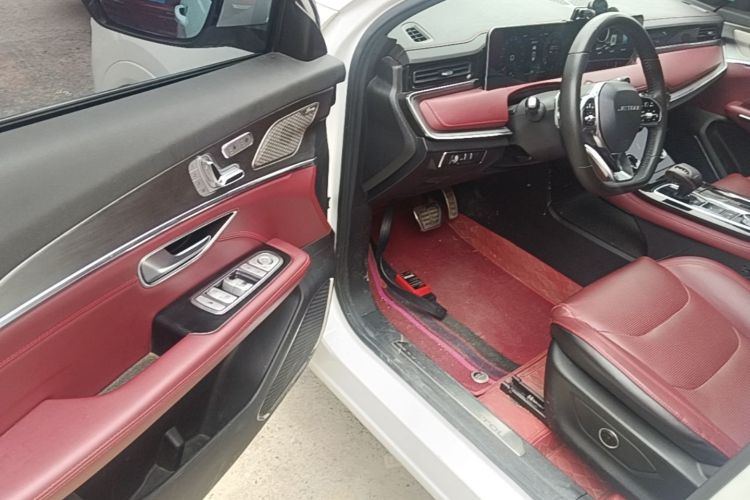 Jetour X70 PLUS 2021 car image #16