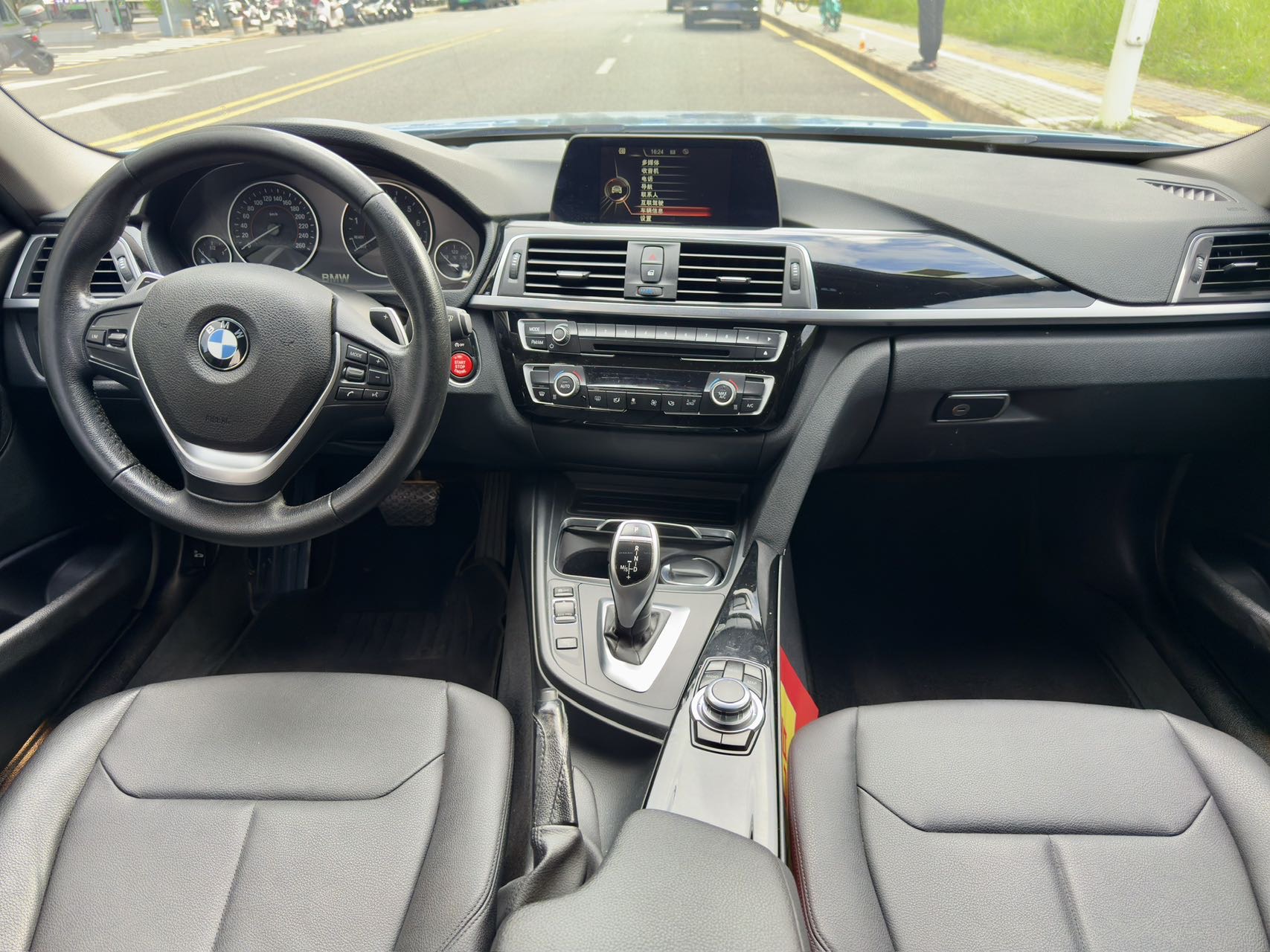BMW 3 Series 2017 imagen de coche #7