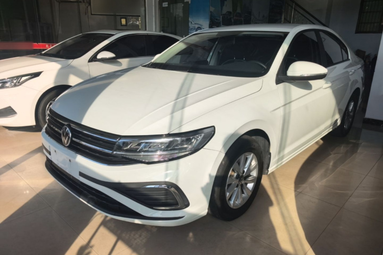 Volkswagen Bora 2024 car image #2