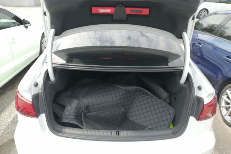 Audi A3 2020 car image #21