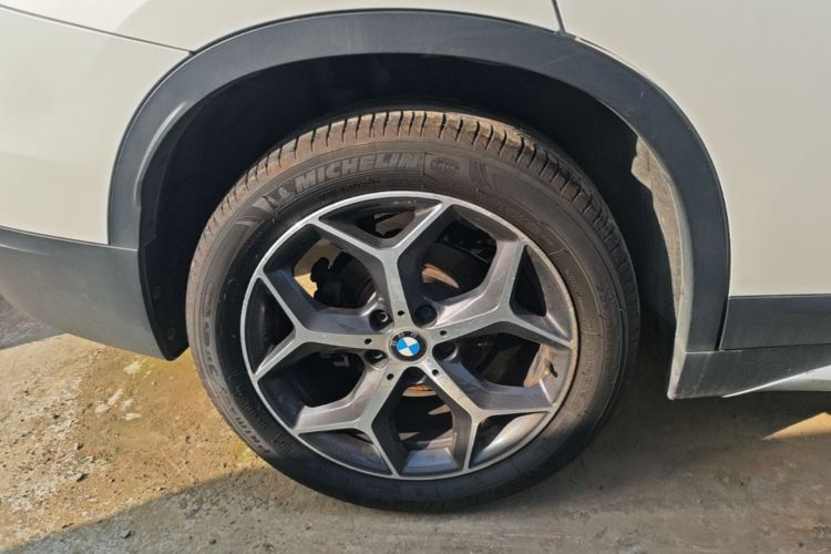 BMW X1 2018 #10 BMW X1 2018 car image #10