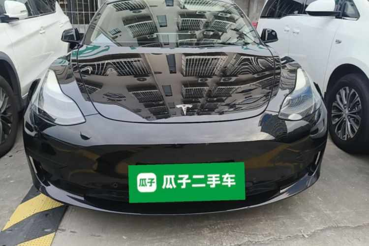 Tesla Model 3 2021 car image #3