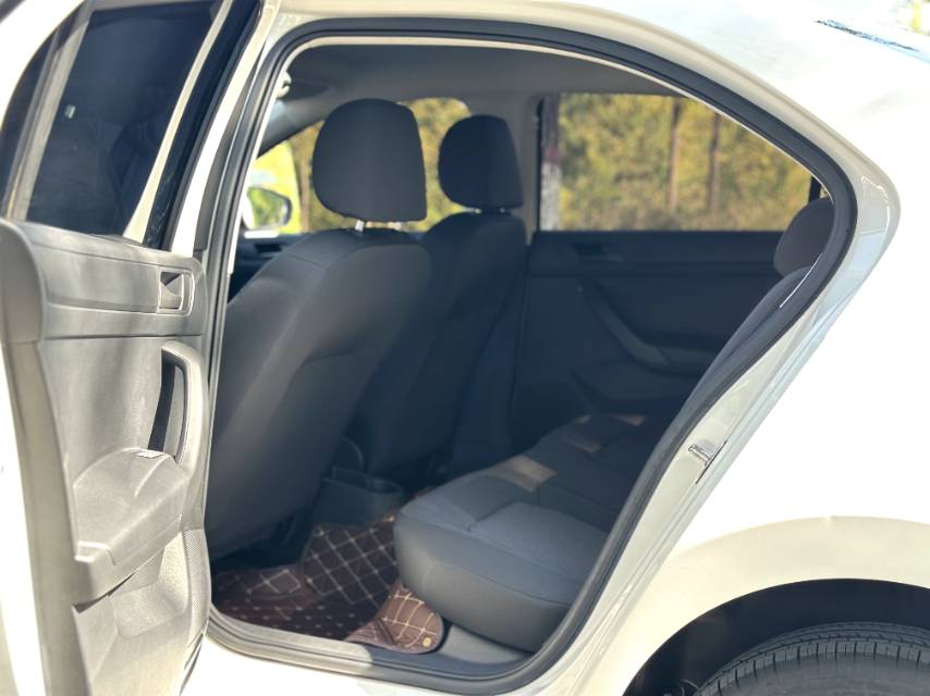 Volkswagen Santana 2023 immagine di auto #6