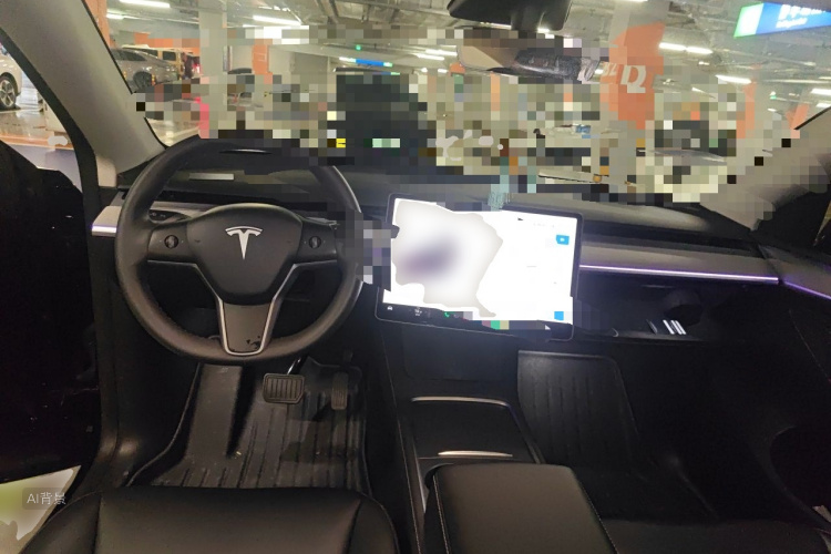 Tesla Model Y 2023 car image #11
