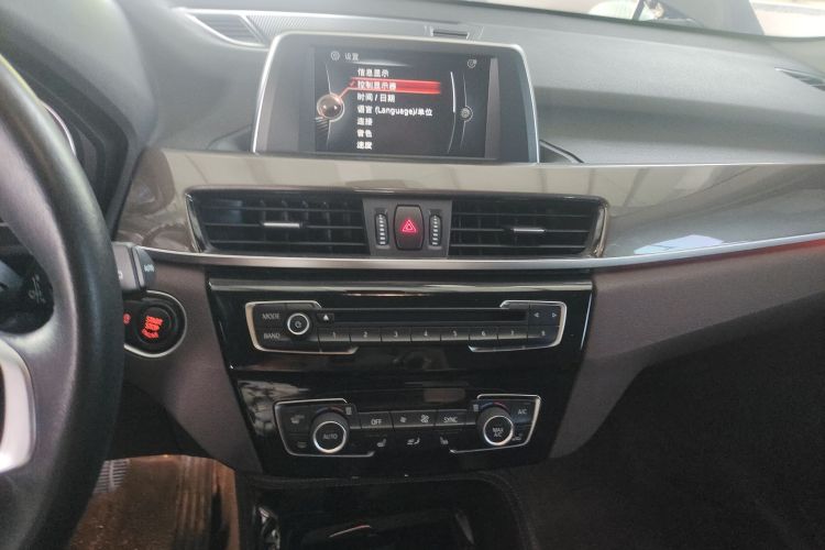 BMW X1 2017 #17 BMW X1 2017 immagine di auto #17