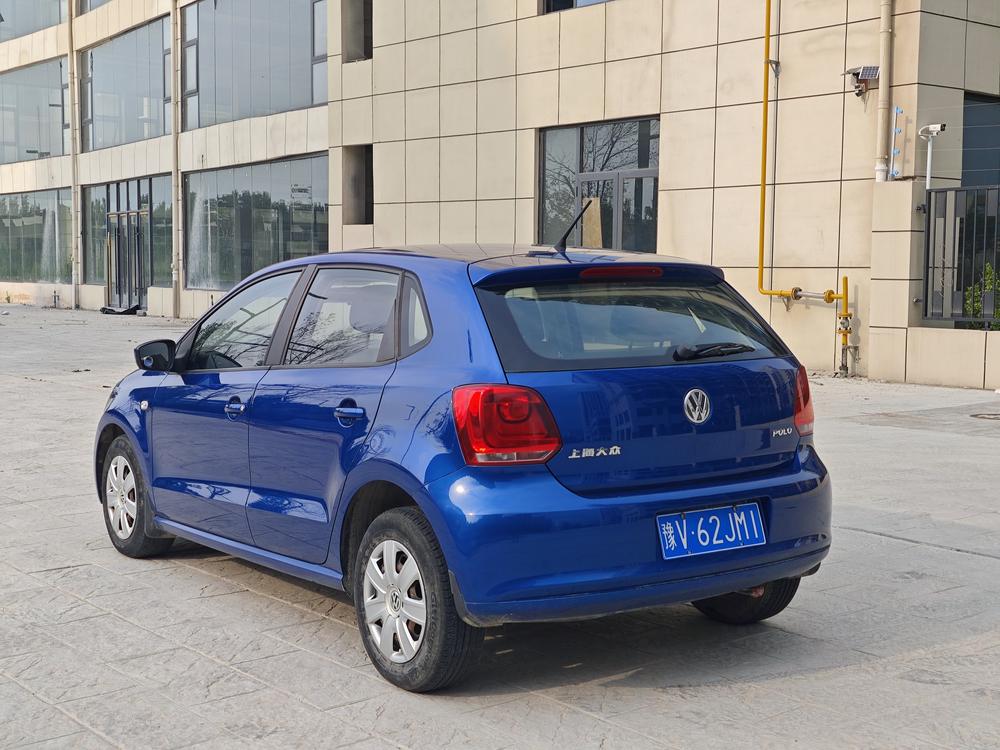 Volkswagen Polo 2013 #5 Volkswagen Polo 2013 car image #5