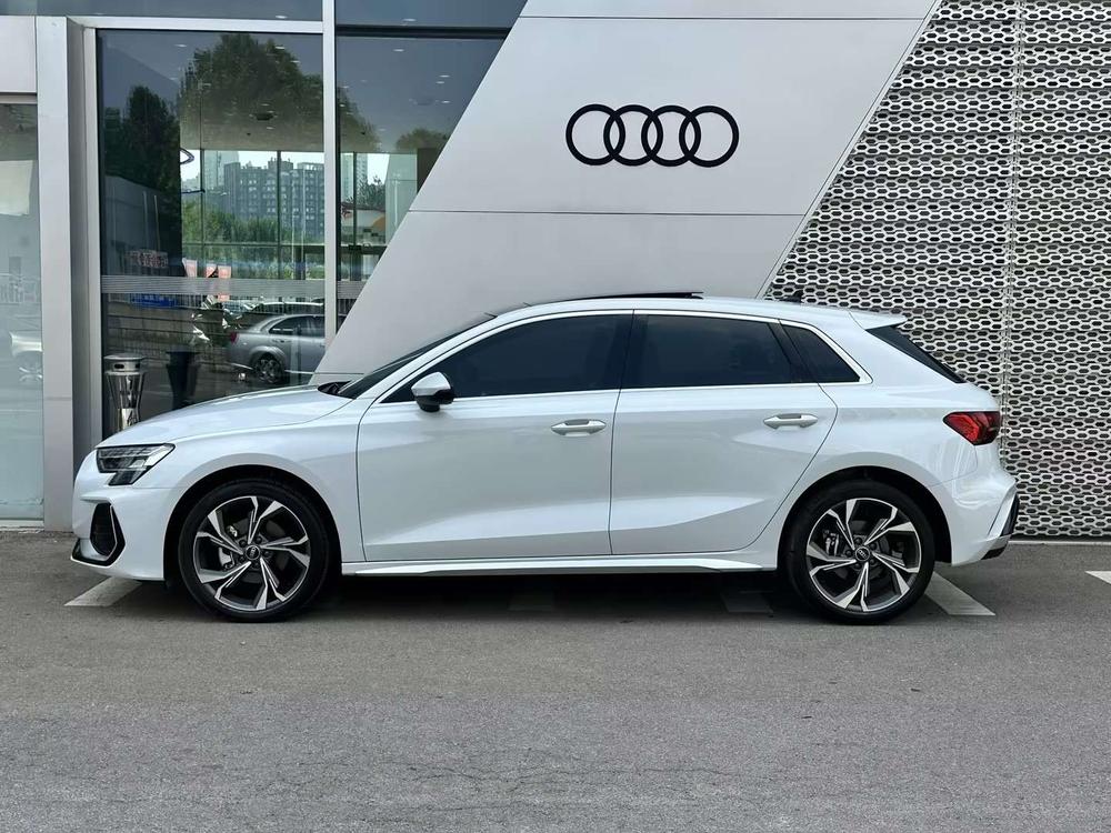Audi A3 2025 #3 Audi A3 2025 car image #3