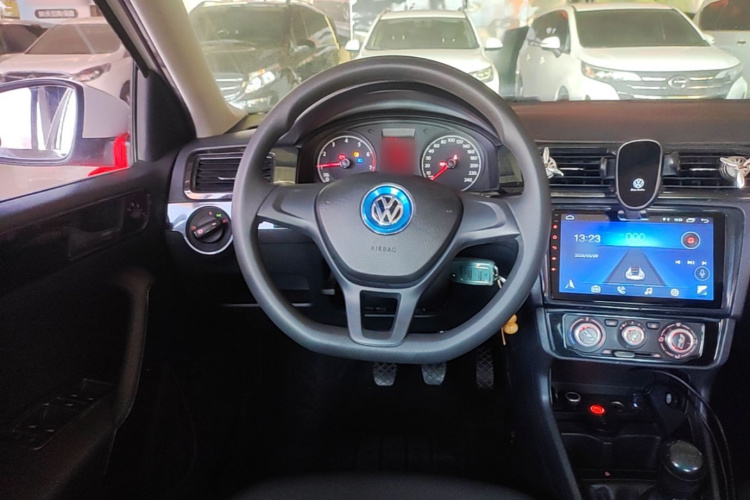Volkswagen Santana 2018 #15 Volkswagen Santana 2018 car image #15