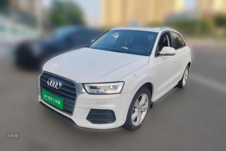 Audi Q3 2017 car image #2