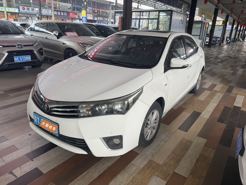 Toyota Corolla 2015 Toyota Corolla 2015 car image