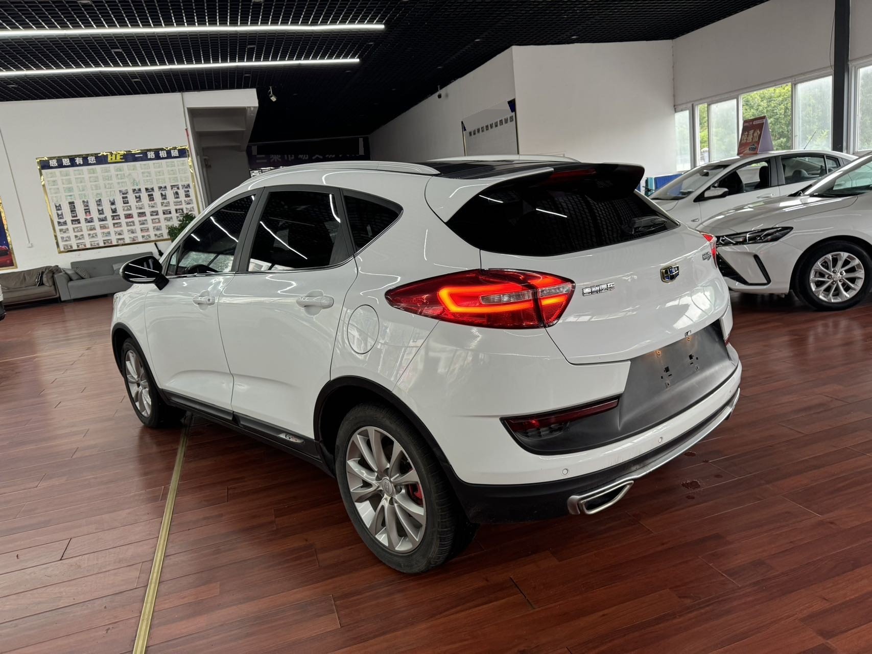GEELY Emgrand GS 2018 #7 GEELY Emgrand GS 2018 صورة سيارة #7
