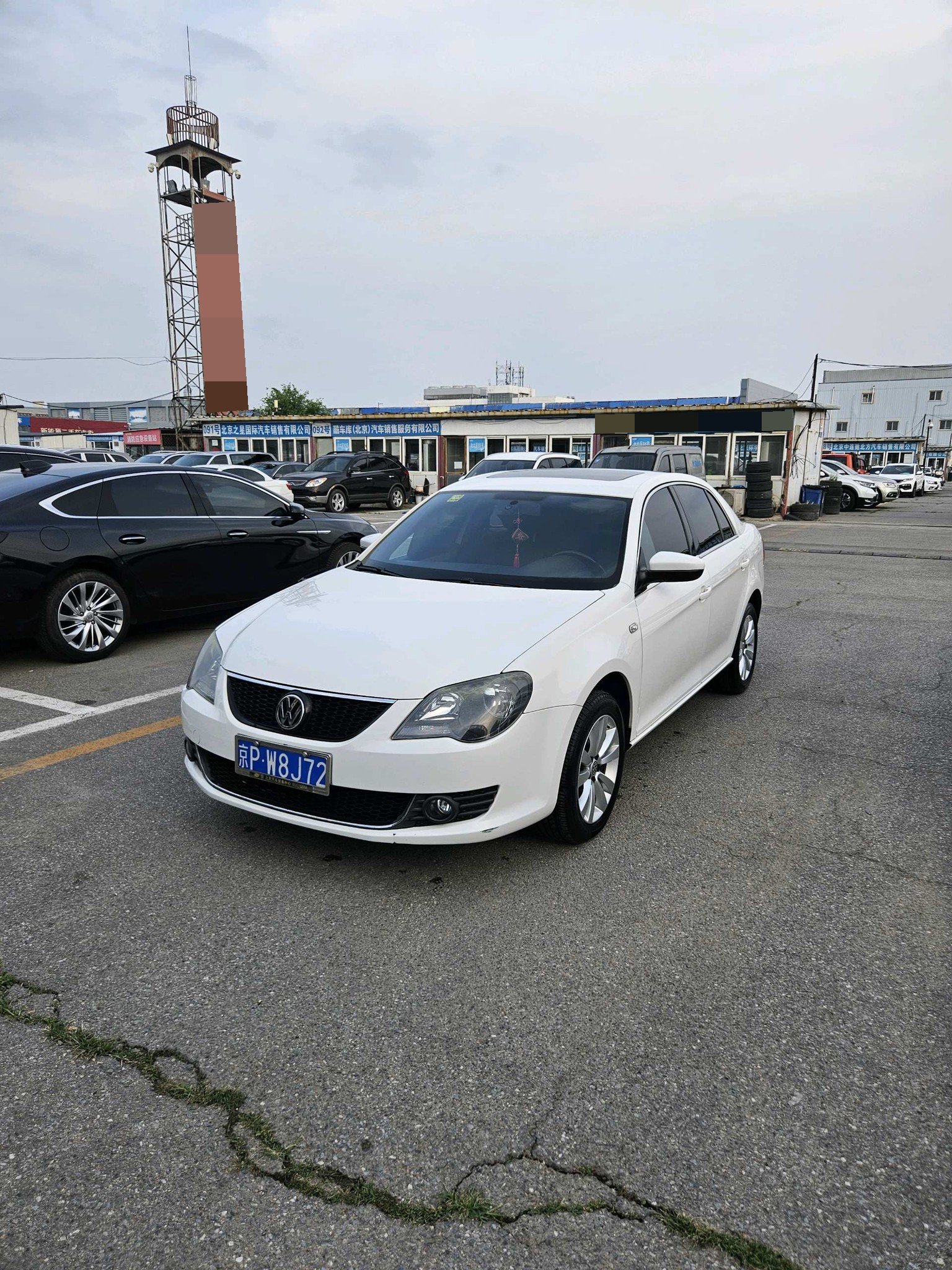 Volkswagen Bora 2011 Volkswagen Bora 2011 car image