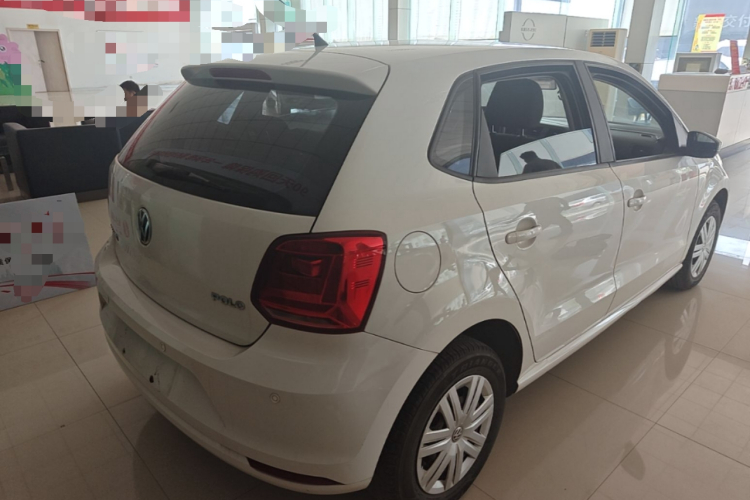 Volkswagen Polo 2018 car image #7
