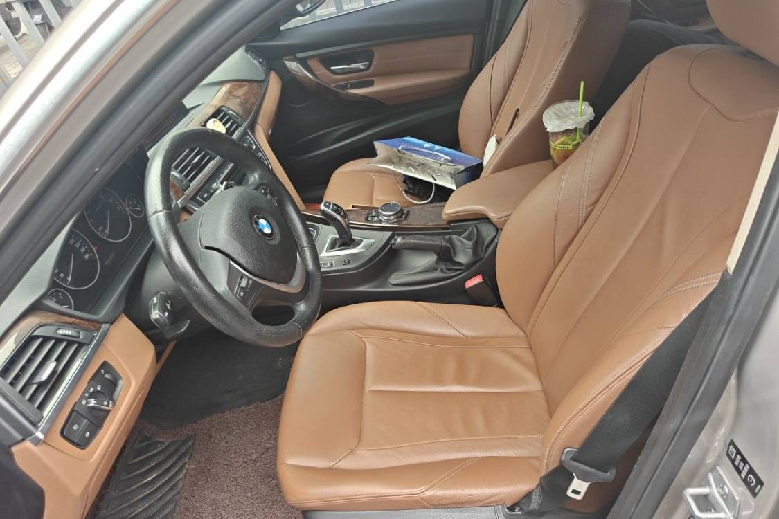 BMW 3 Series 2013 #18 BMW 3 Series 2013 car image #18