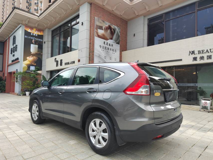 Honda CR-V 2014 изображение автомобиля #10