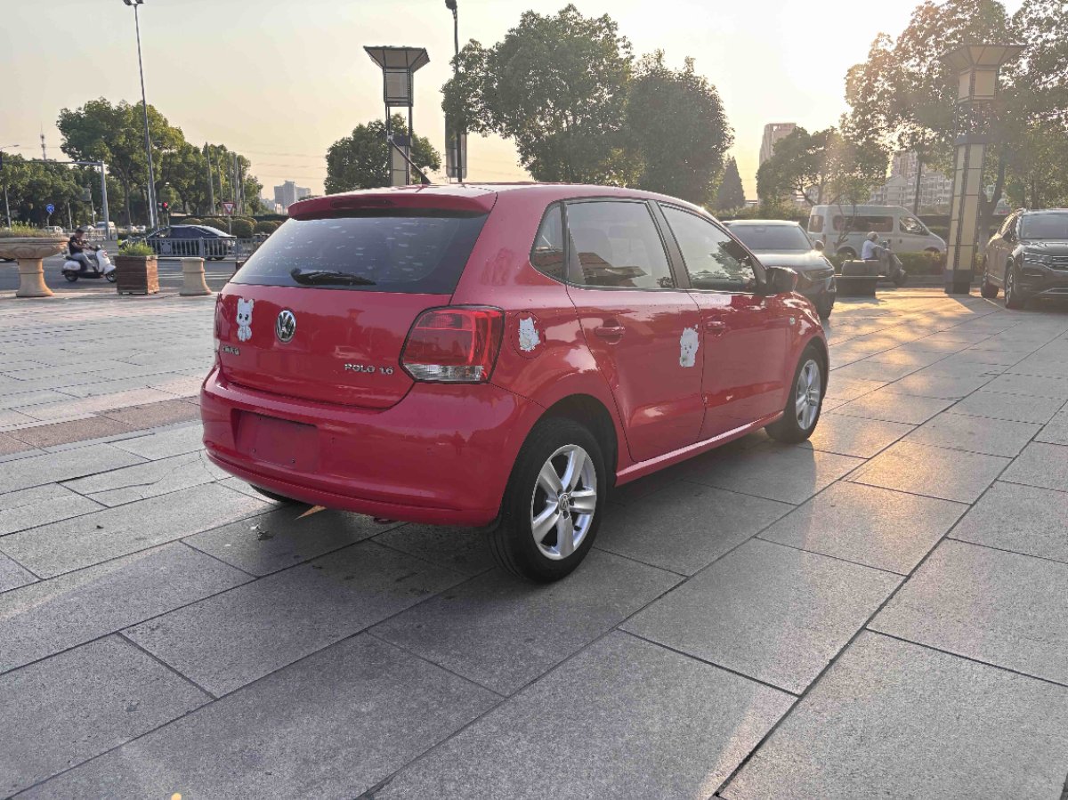 Volkswagen Polo 2012 imagen de coche #5