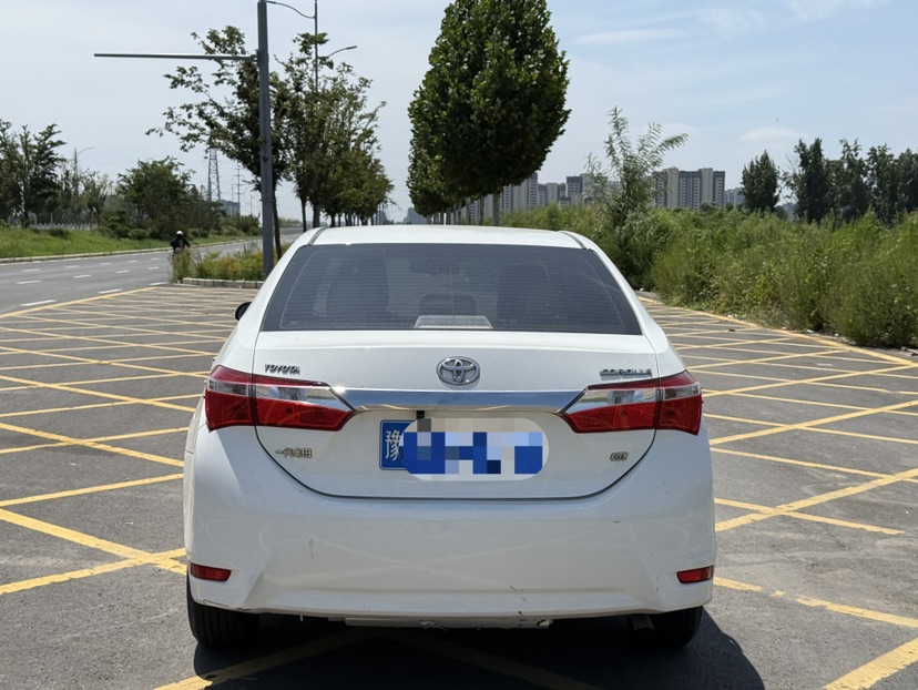 Toyota Corolla 2014 #8 Toyota Corolla 2014 car image #8