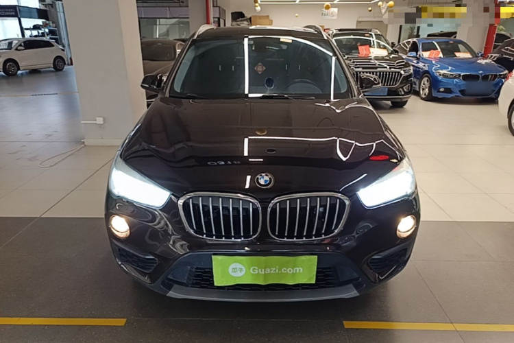 BMW X1 2017 #3 BMW X1 2017 car image #3