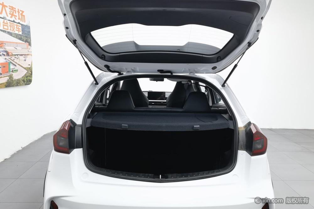 Livan X3 PRO 2023 #23 Livan X3 PRO 2023 car image #23