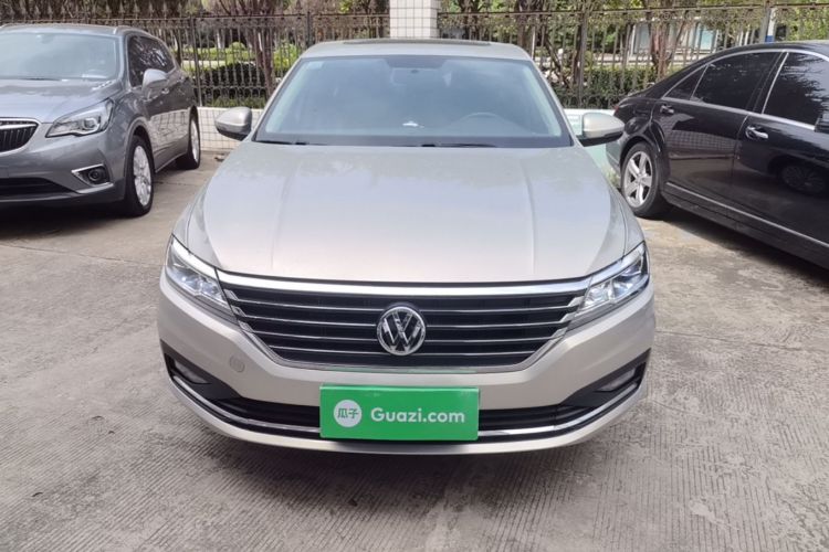 Volkswagen Lavida 2021 car image #3