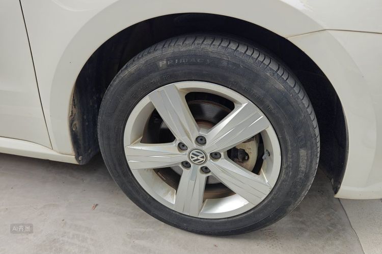 Volkswagen Lavida 2017 car image #9