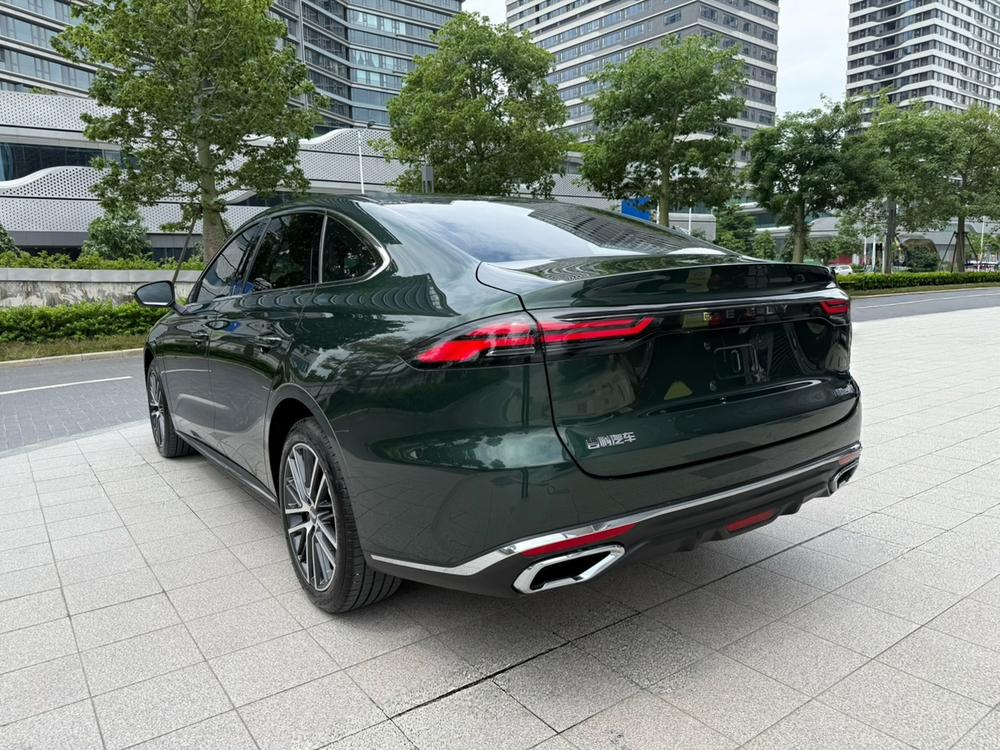 GEELY Emgrand 2025 #5 GEELY Emgrand 2025 car image #5